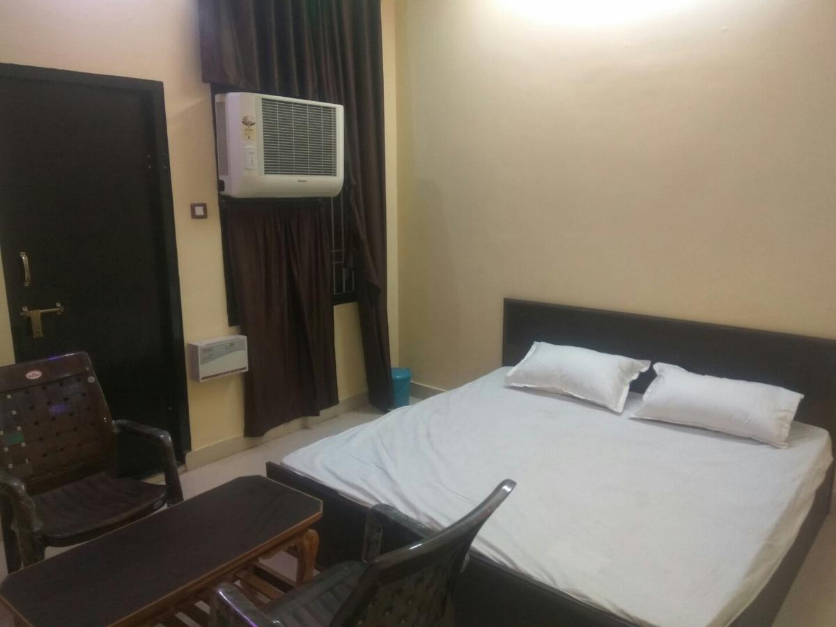 Rtc Guest House 사와이 마도푸르 외부 사진